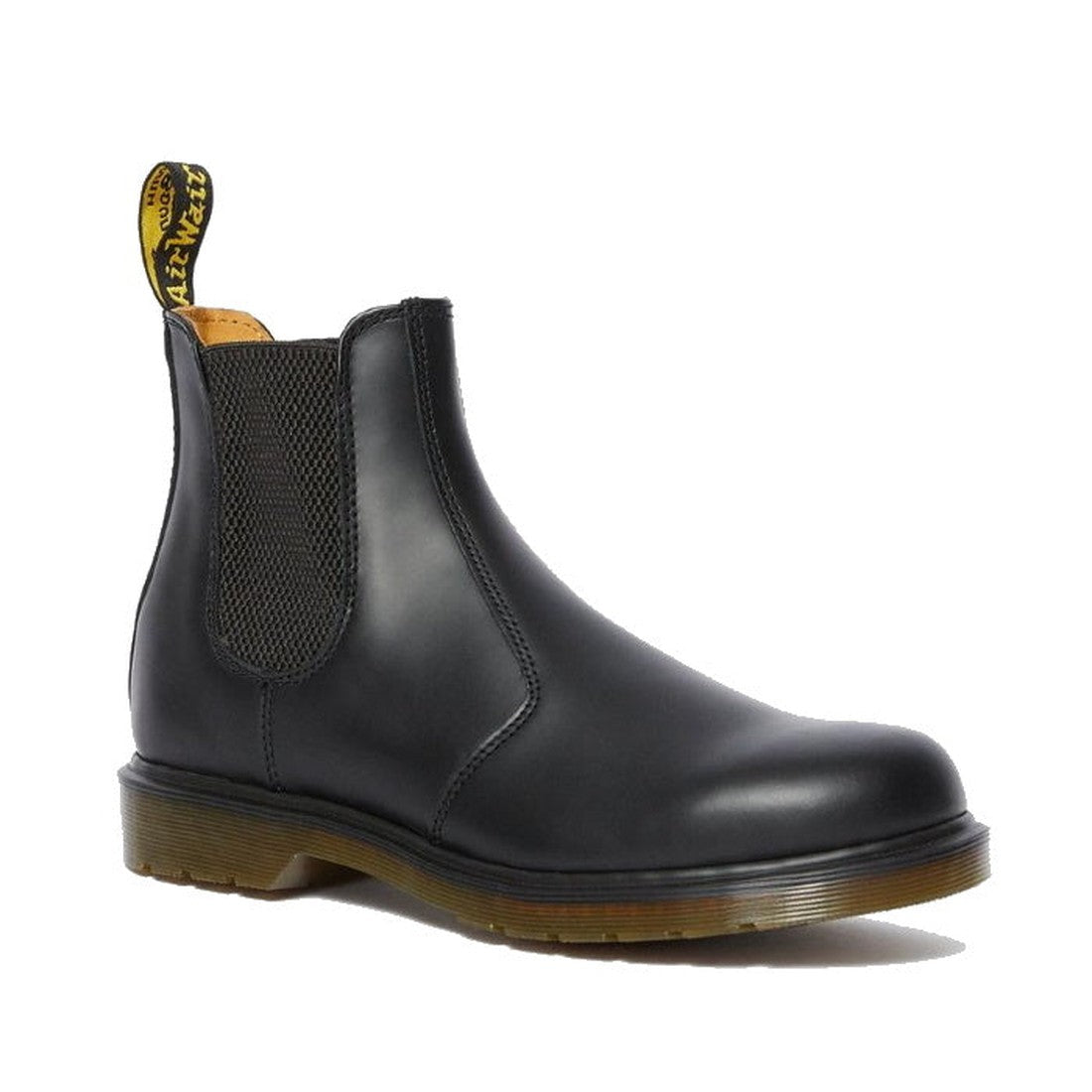 Image of right foot, side on of Dr Martens -2976 Chelsea Boot Smooth Leather Black-Foot Forward Shoes