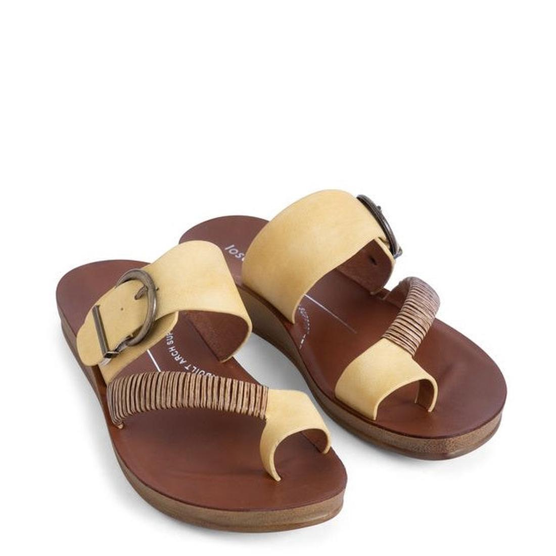 The Los Cabos Bria Sunset Light Flexible Sandal Jandal features brown and tan wide leather straps with a metal buckle and a women's thong toe loop with decorative stitching, displayed on a white background., 46928, 9321191296098, 9321191296104, 9321191296