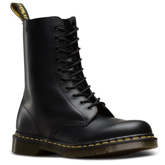 Dr Martens Unisex 1490 Black Boot with a sturdy sole, yellow stitching, lace-up front, and pull tab—perfect for lasting family wear.  ksnz
