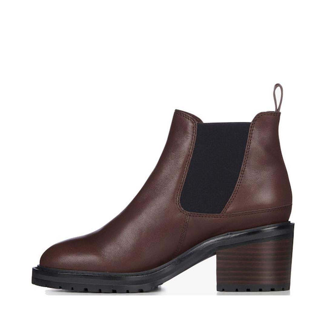 The inside foot view of the right foot of an EMU Clara waterproof chelsea boot with a mid height block heel in Brown and elastic gusset on the inside of the foot and pull on heel tab.,
9330071962190,
9330071962220,
9330071962206,
9330071962213,, 44286, 93