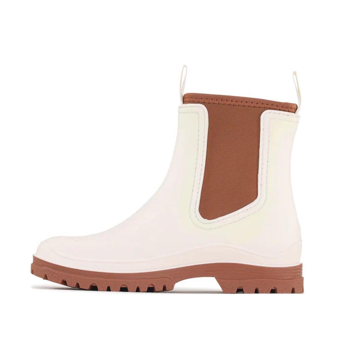 Los Cabos Amelia Cream Ankle Rain Boot offers waterproof comfort, with easy pull tabs, brown stretch sides, and a sturdy ridged sole.  ksnz, 9321190004977, 9321190004984, 9321190004991, 9321190005004, 9321190005011, 9321190005028, 50794