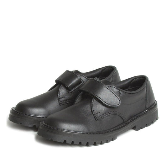The McKinlays Kids Rip Black Velcro School Shoe offers a comfy wide fit, sturdy rubber sole, and easy velcro closure in classic black.  ksnz